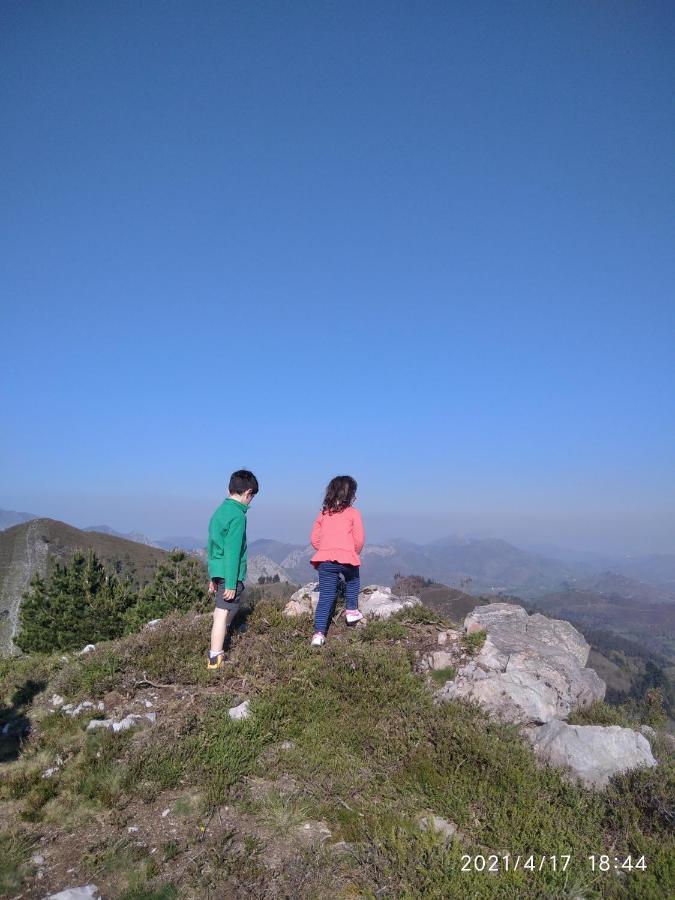 Casa La Cruz A 2Km De กังกัส เด โอนิส ภายนอก รูปภาพ